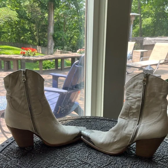 FREE PEOPLE BRAYDEN WESTERN BOOTS IN BONE 41 11